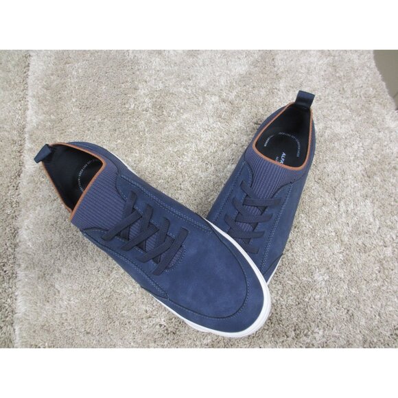 ALFATECH BY ALFANI BLUE SUEDE TENNIS SHOES SIZE 12 EXCELLENT CONDITION - Picture 5 of 7